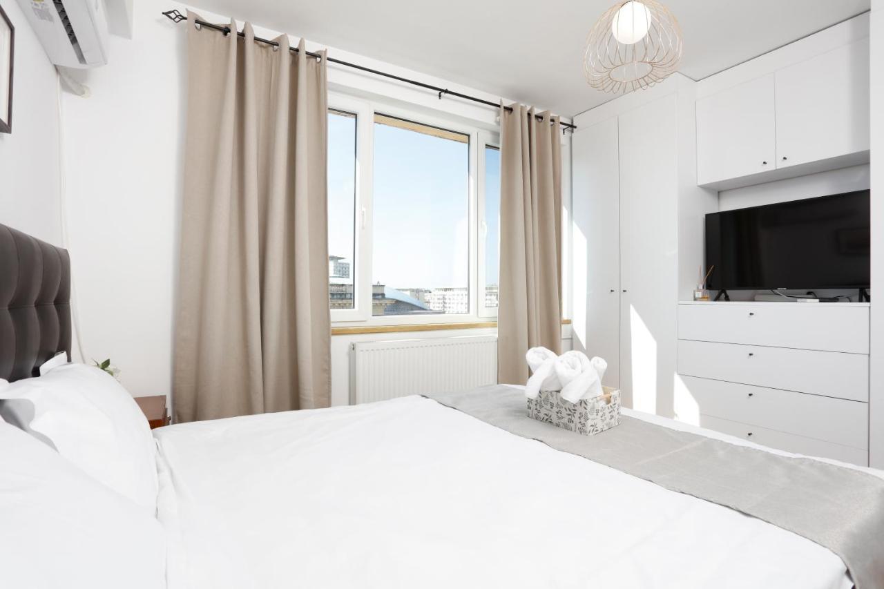 Athenaeum Wonderful View Flat Apartman Bukarest Kültér fotó